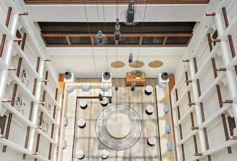 Hotelli Super 8 By Wyndham Dubai Deira