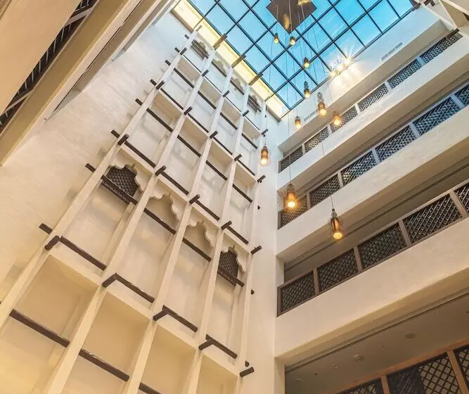 Hotelli Super 8 By Wyndham Dubai Deira