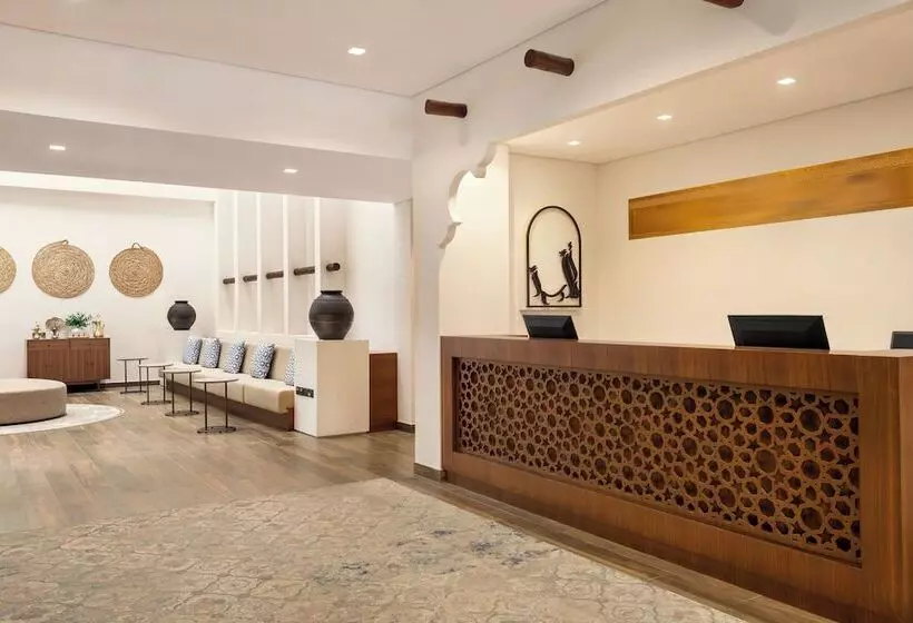 Hotelli Super 8 By Wyndham Dubai Deira