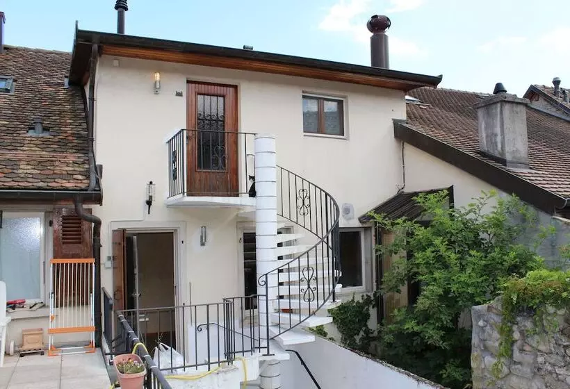 ベッドアンドブレックファースト Au Cœur Du Vignoble Sur Bursins