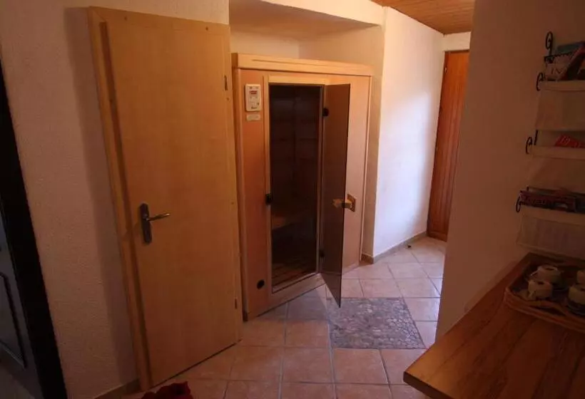 ベッドアンドブレックファースト Au Cœur Du Vignoble Sur Bursins