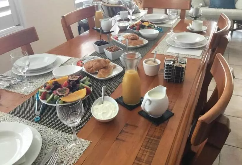 Brezza Bella Boutique Bed & Breakfast