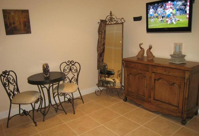 Brezza Bella Boutique Bed & Breakfast