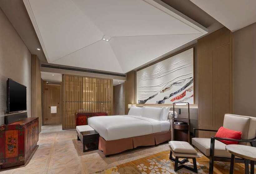 Отель Conrad Jiuzhaigou