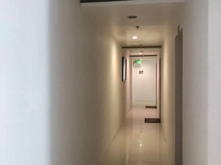 Hôtel Jeffrey S