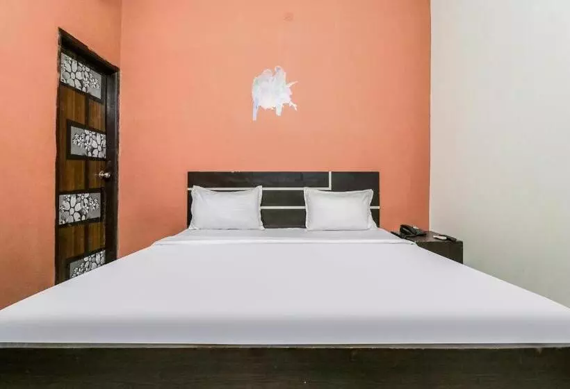 ホテル Oyo Flagship 81904 Kings Inn Residency