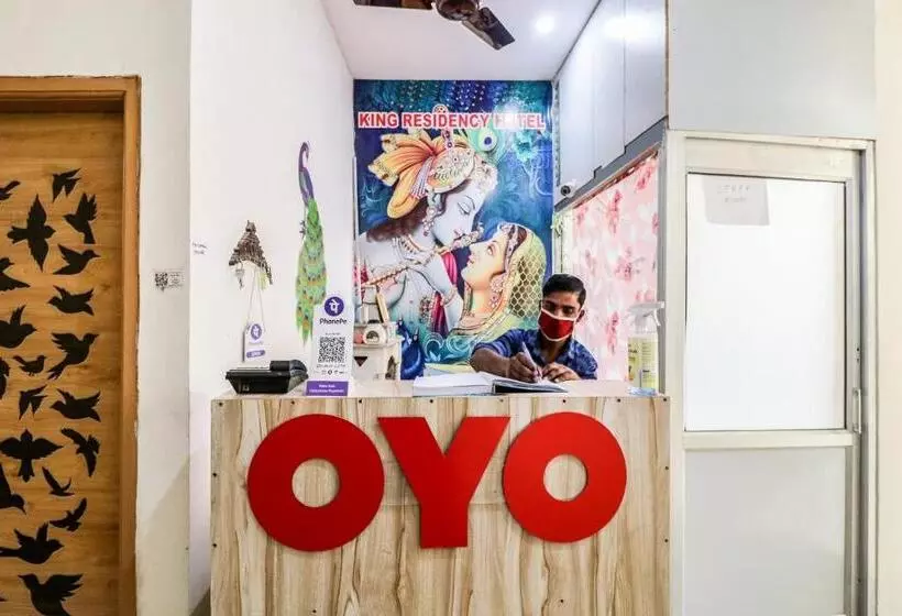 ホテル Oyo Flagship 81904 Kings Inn Residency