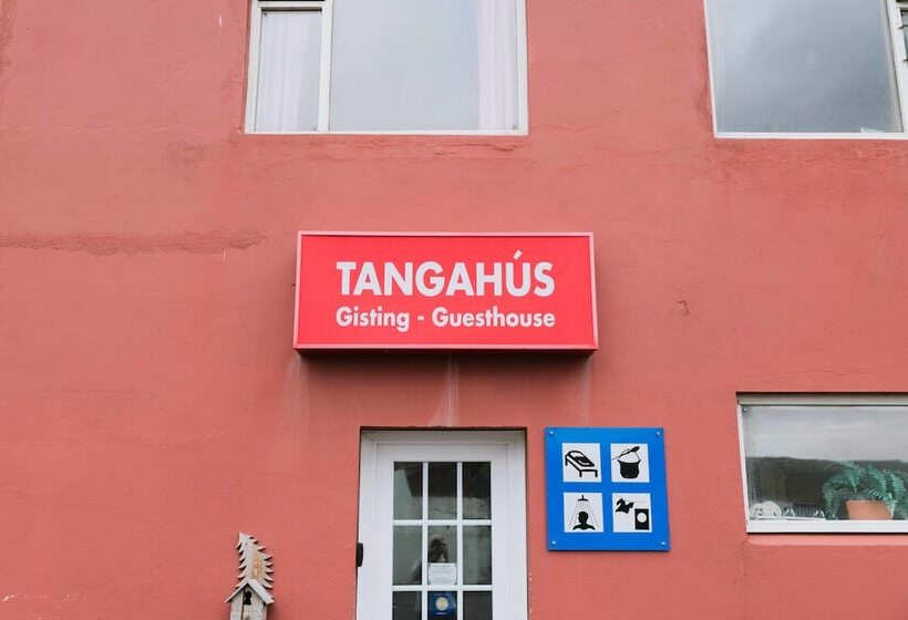 هتل Tangahús Guesthouse