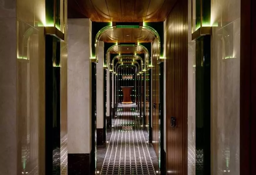 هتل The Silveri Hong Kong  Mgallery