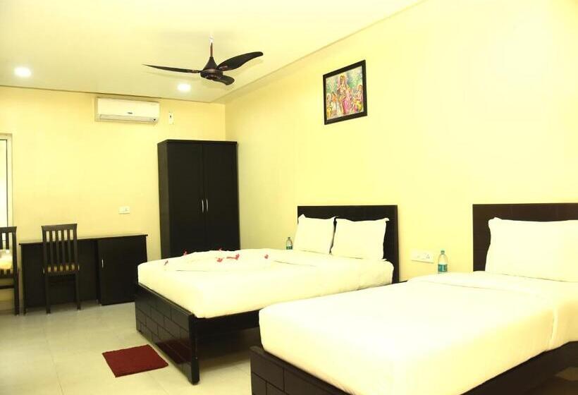 Hotell Temple Stay   Uma Residency And Guest House