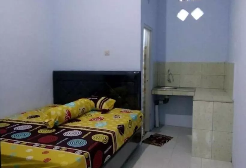 Hotelli Umah Isun Guests House