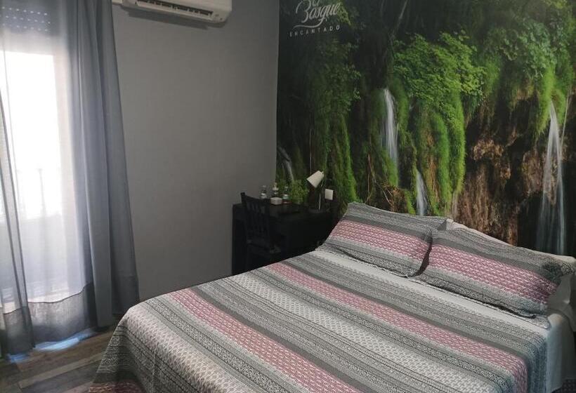 膳宿费 Hostal El Bosque Encantado Toledo