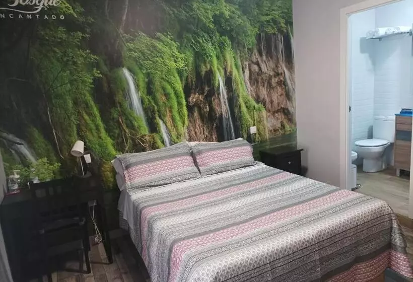 پانسیون Hostal El Bosque Encantado Toledo
