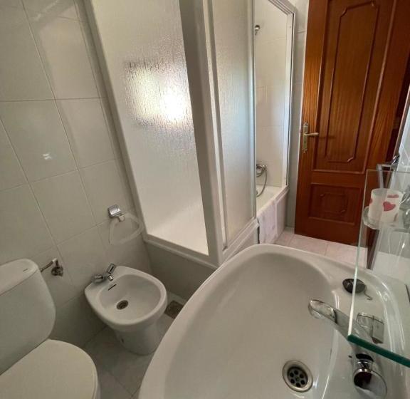 بنسيون Hostal Restaurante Luz De Luna