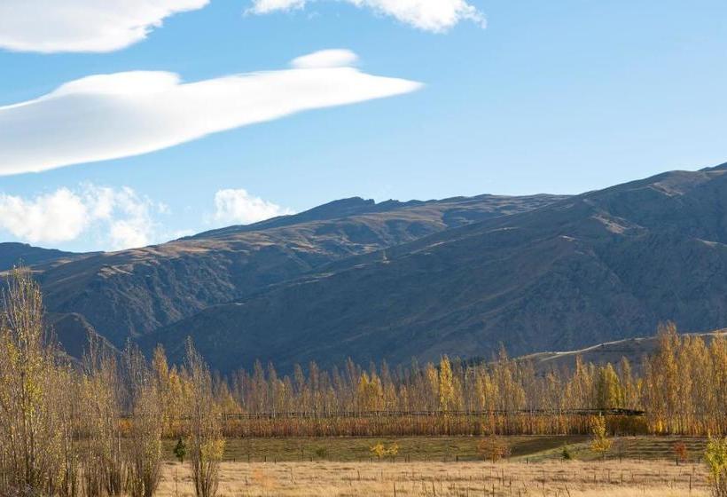 Harvest Park Studios Workers Accommodation