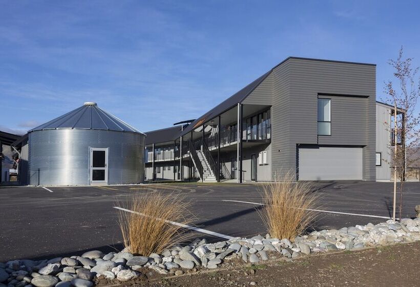 Harvest Park Studios Workers Accommodation