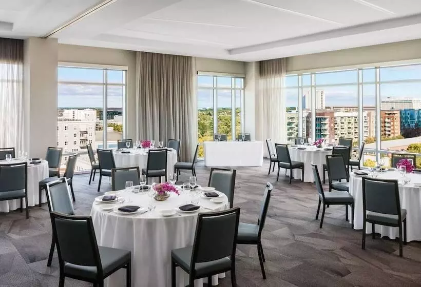 Ac Hotel By Marriott Raleigh Downtown