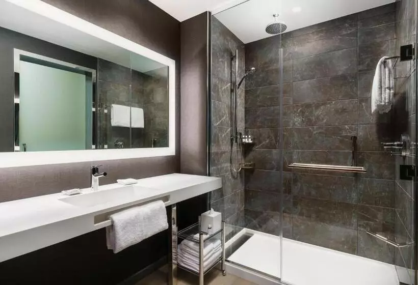 Ac Hotel By Marriott Raleigh Downtown