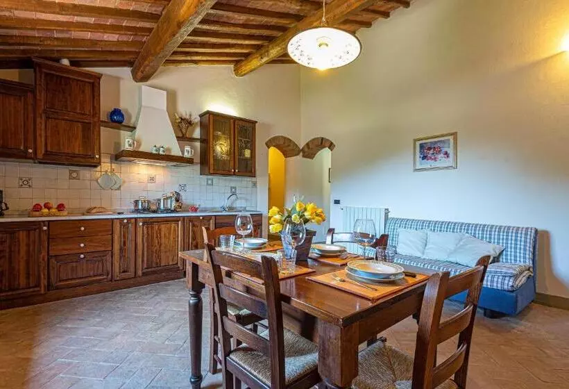 Hotelli Agriturismo Casavaiano