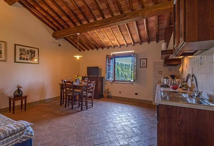 Hotelli Agriturismo Casavaiano