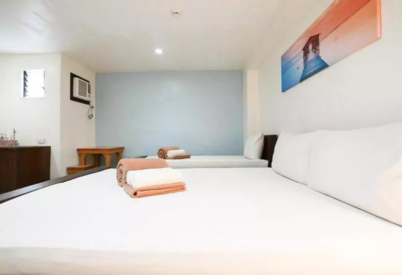 Arzo Hotel Makati