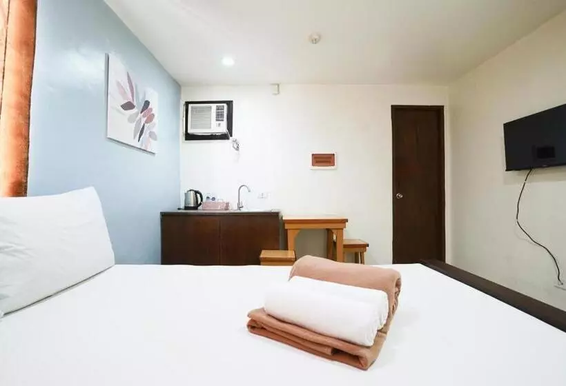 Arzo Hotel Makati