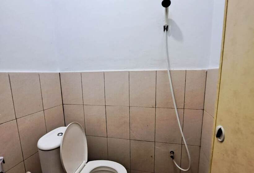 בית מלון כפרי Dinar Family