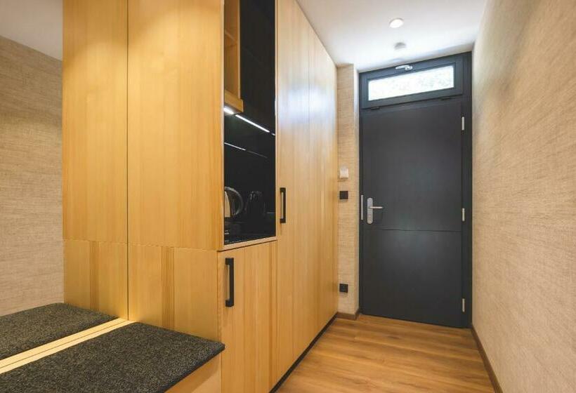 בית מלון כפרי Forest Resort