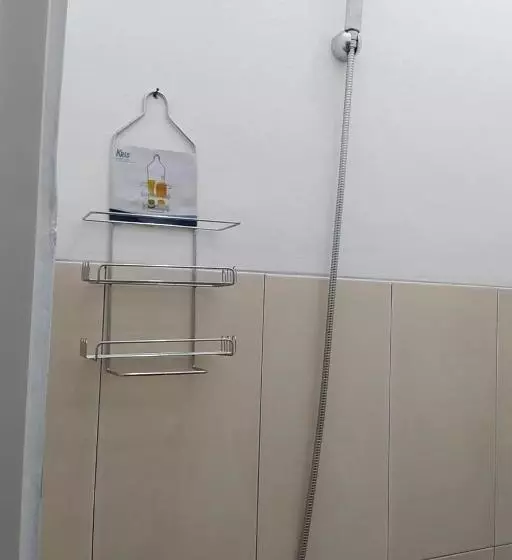 ホテル Guesthouse Berlian Batang Syariah Near Kampung Kalisalak Park