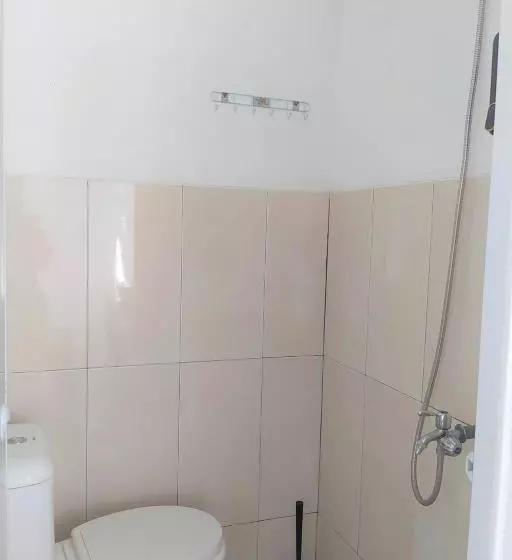 ホテル Guesthouse Berlian Batang Syariah Near Kampung Kalisalak Park