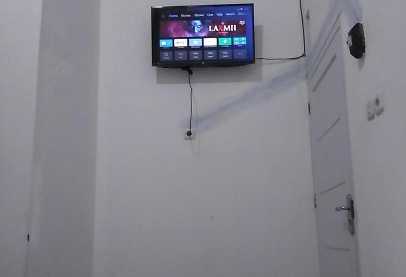 Hotel Guesthouse Berlian Batang Syariah Near Kampung Kalisalak Park