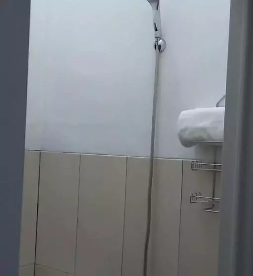 ホテル Guesthouse Berlian Batang Syariah Near Kampung Kalisalak Park