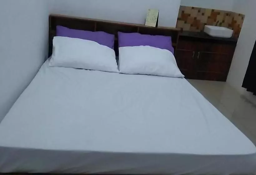 ホテル Guesthouse Berlian Batang Syariah Near Kampung Kalisalak Park