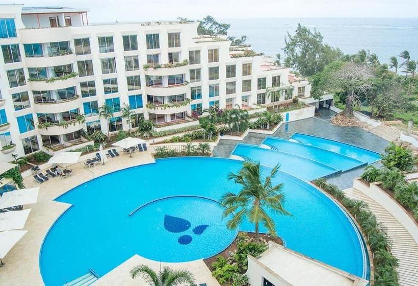 בית מלון כפרי Kilua Beach Resort