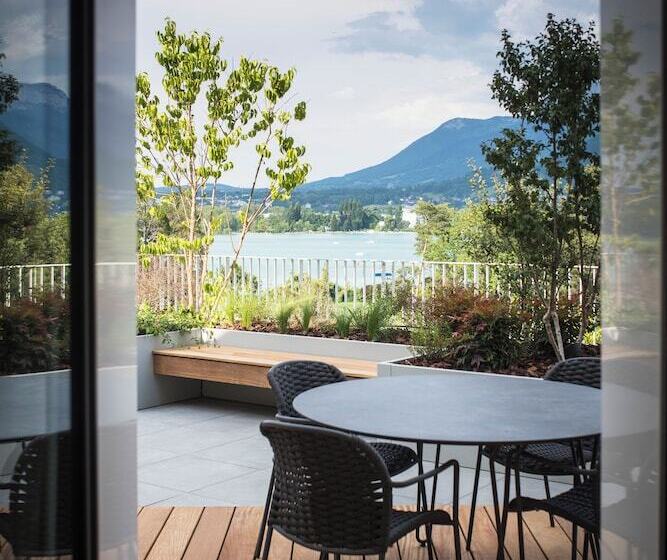 בית מלון כפרי Le Pelican