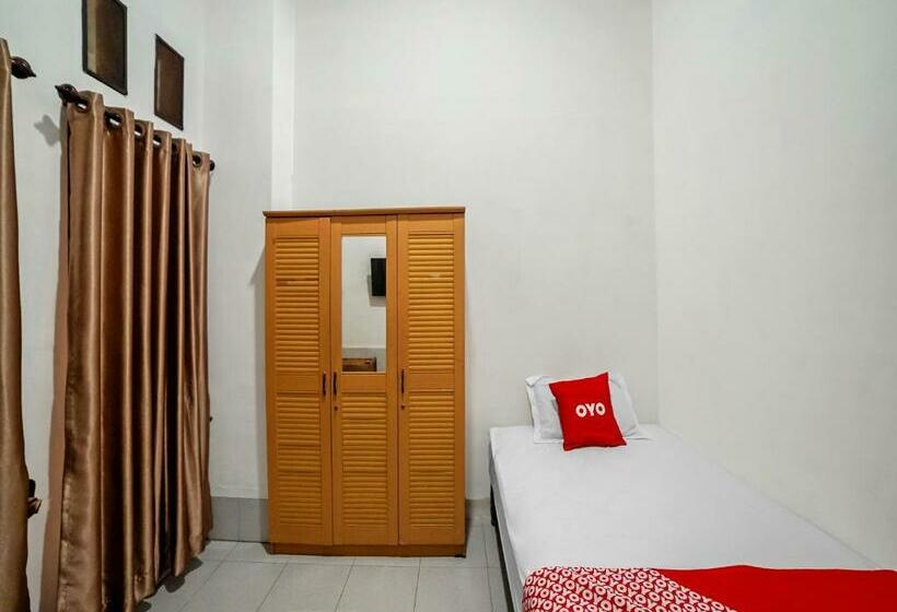 בית מלון כפרי Oyo 11365s Martimbang Homestay