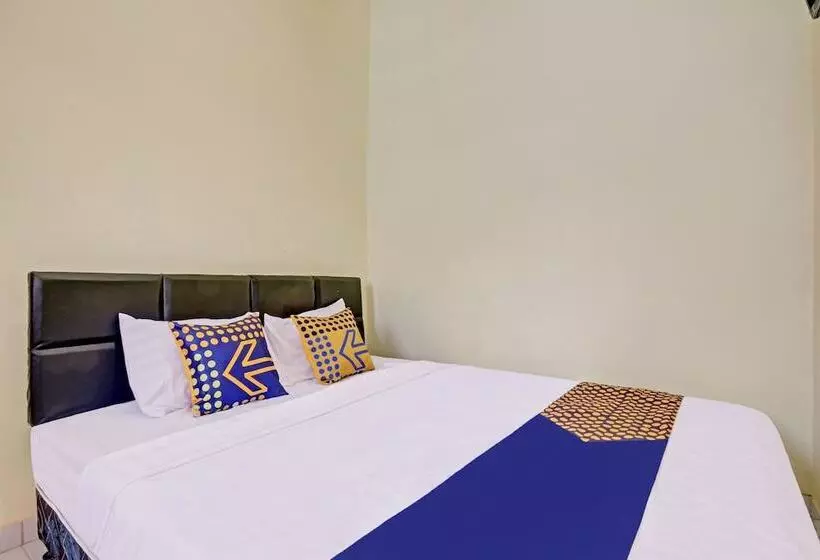 Hotelli Spot On 90577 Griya Afifah Syariah