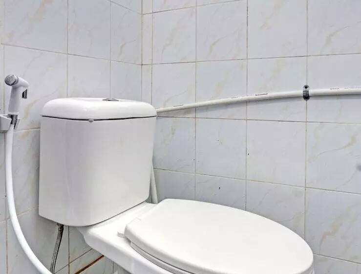 Hotelli Spot On 90577 Griya Afifah Syariah