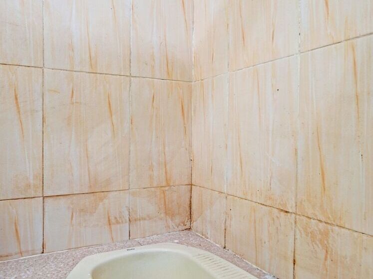 酒店 Spot On 90586 Hagawa Syariah Homestay