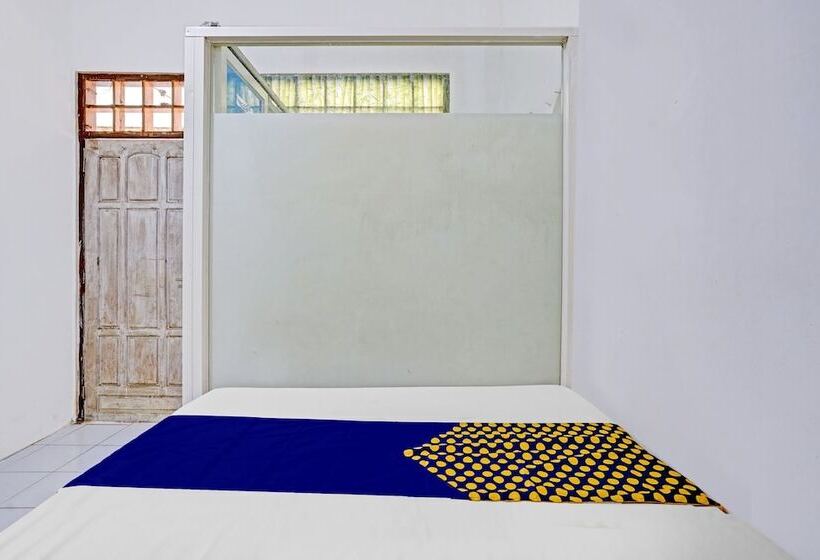 酒店 Spot On 90586 Hagawa Syariah Homestay