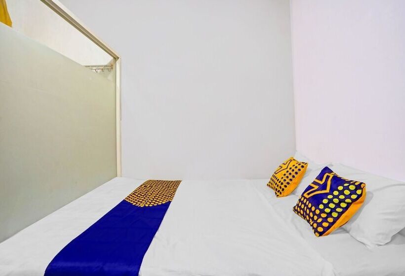 酒店 Spot On 90586 Hagawa Syariah Homestay