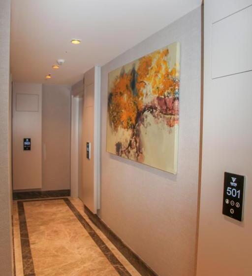 ホテル Valente Suites&