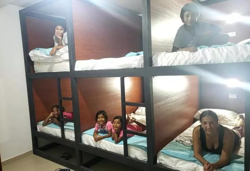 ペンション Aima Ibagué