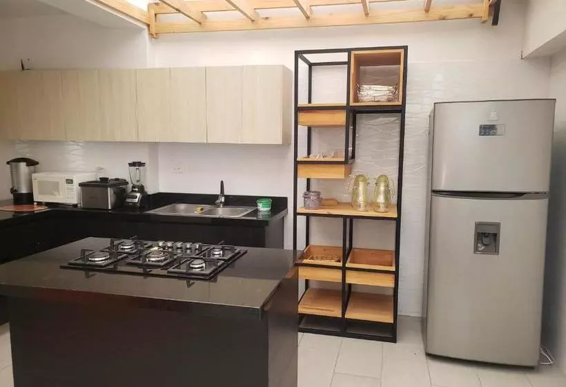 ペンション Aima Ibagué