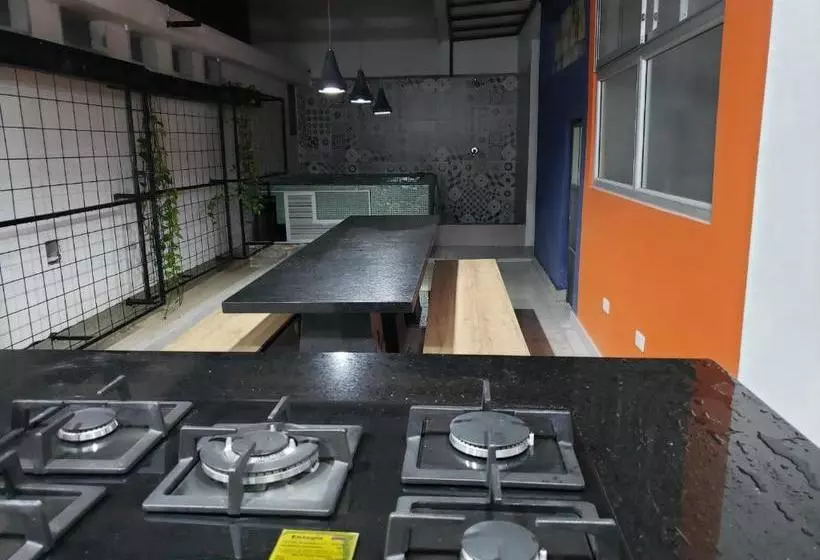 ペンション Aima Ibagué