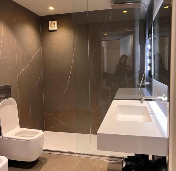 پانسیون Duomo Housing Catania Le Suites