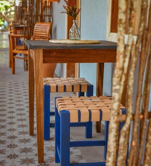 Pensió Ecocharme Pousada Netuno