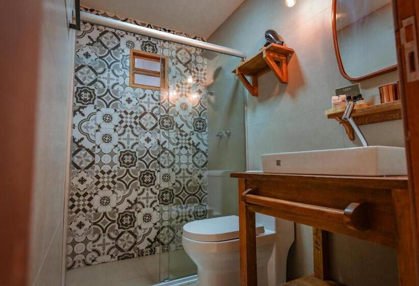 Pensió Ecocharme Pousada Netuno