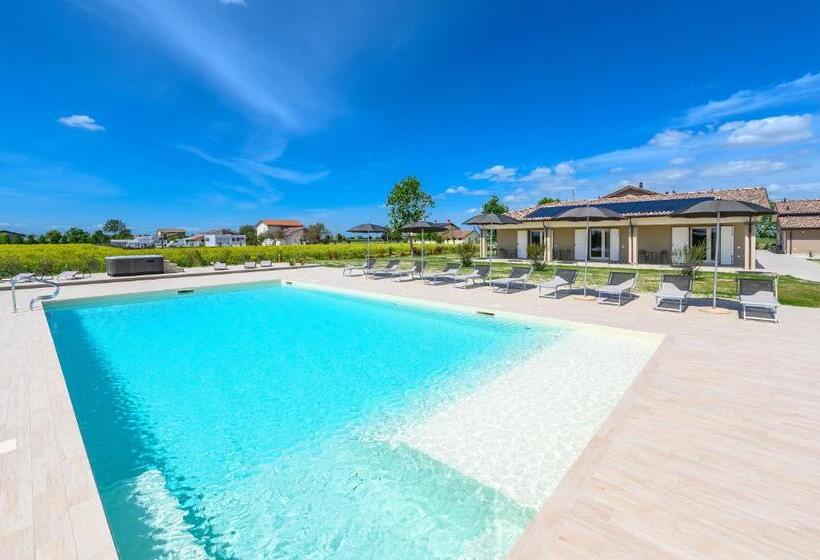 پانسیون Terra Fina