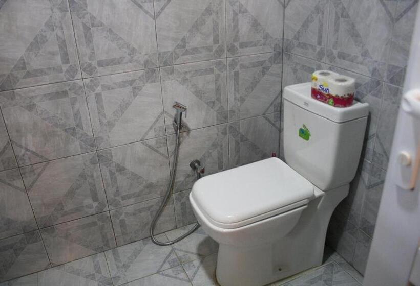 پانسیون White Room